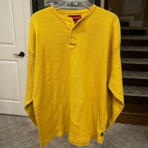 1990’s VTG Old College Inn Men's Mustard Long Sleeve Henley